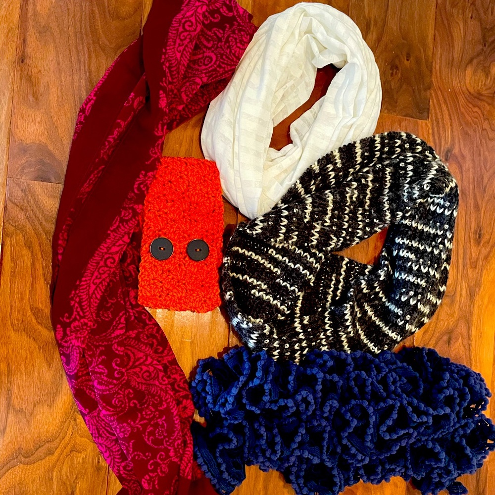 Scarfs